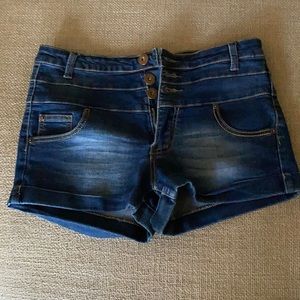 Quinn short jeans pants